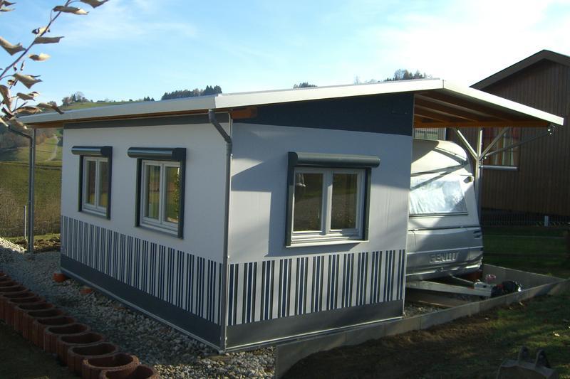 Zelt mit Pultdach und Carport